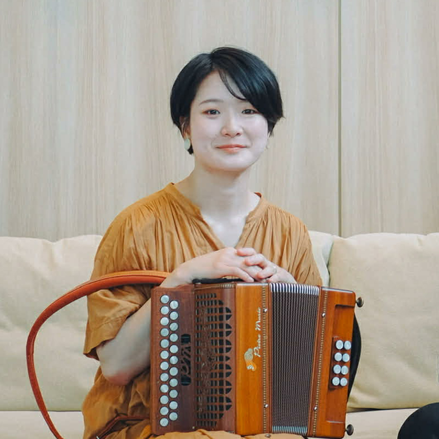 木村穂波(ボタンアコーディオン)